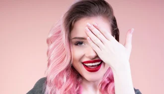 how to get pink dye out of hair
