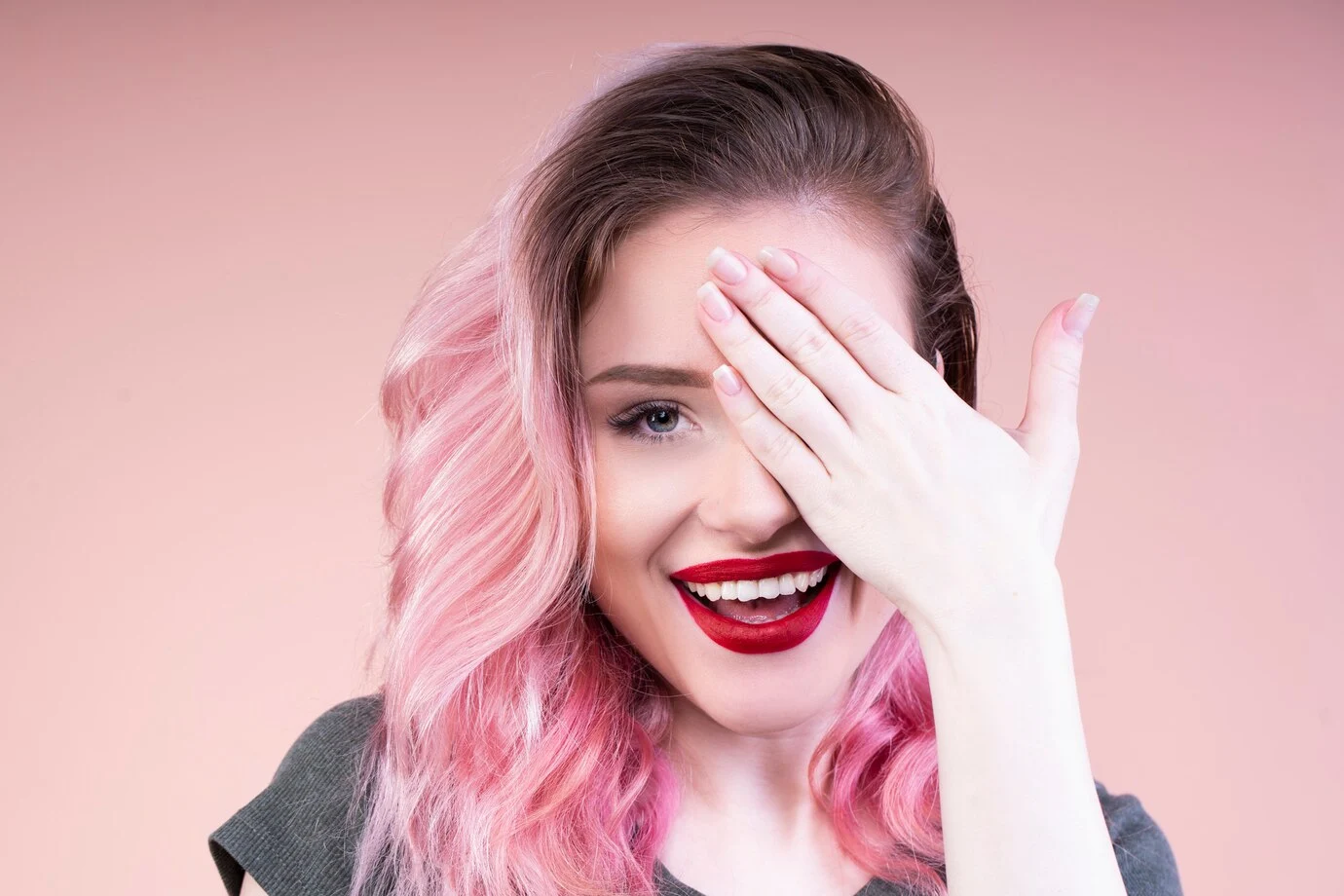 how to get pink dye out of hair