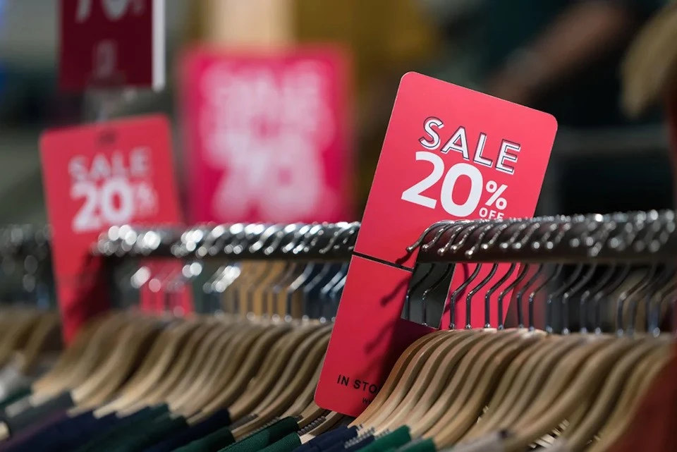 Shopping Sales and Discounts Smartly